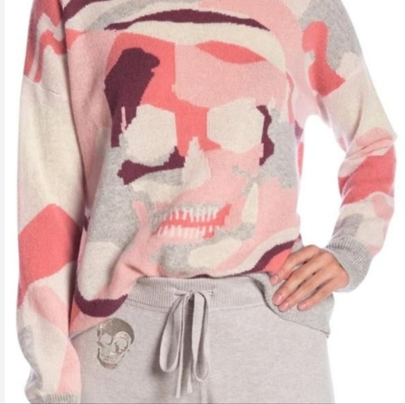 SKULL CASHMERE SWEATER - Picture 2 of 10